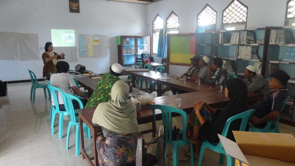 Pelatihan Manajemen Koperasi untuk Memperkuat Kapasitas Pengurus dan Anggota