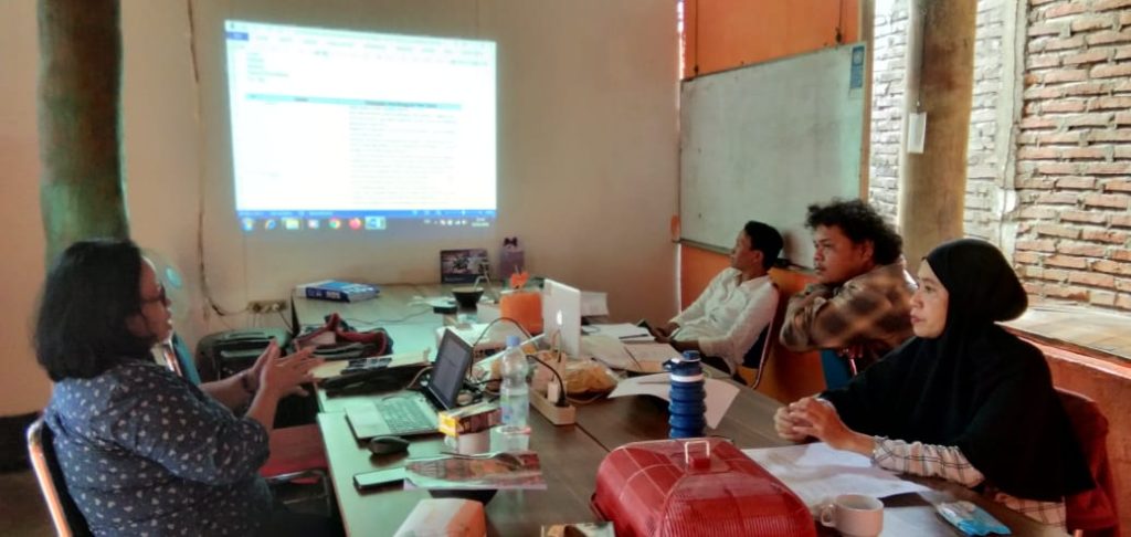 Evaluasi Proyek Respons Bencana Sulawesi Tengah melalui Analisis Rantai Komoditas img 20210315 wa0025